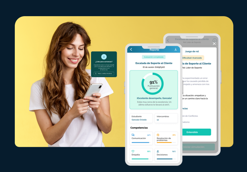 Mujer sonriendo mientras revisa su teléfono junto a mockups del reporte de desempeño de Closelly.