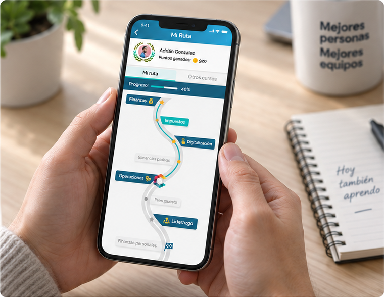 Persona consultando una ruta de aprendizaje y su avance en la App de Closelly.
